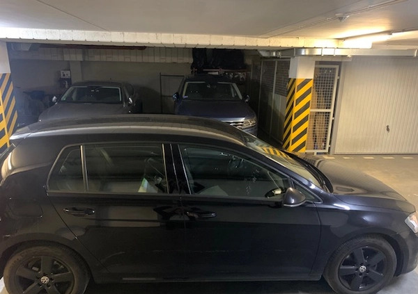 Volkswagen Golf cena 34900 przebieg: 93100, rok produkcji 2012 z Poznań małe 326